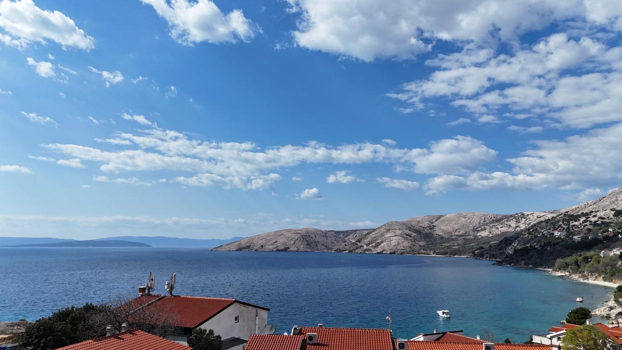 Stara Baška Eola Leisure Rooms מראה חיצוני תמונה